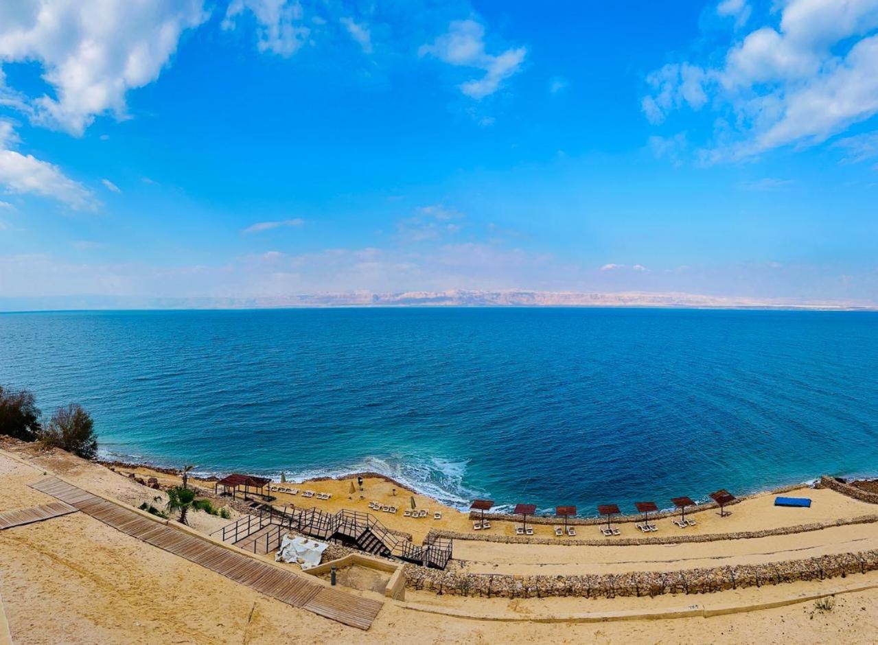 O Beach Hotel & Resort Sweimeh Екстериор снимка